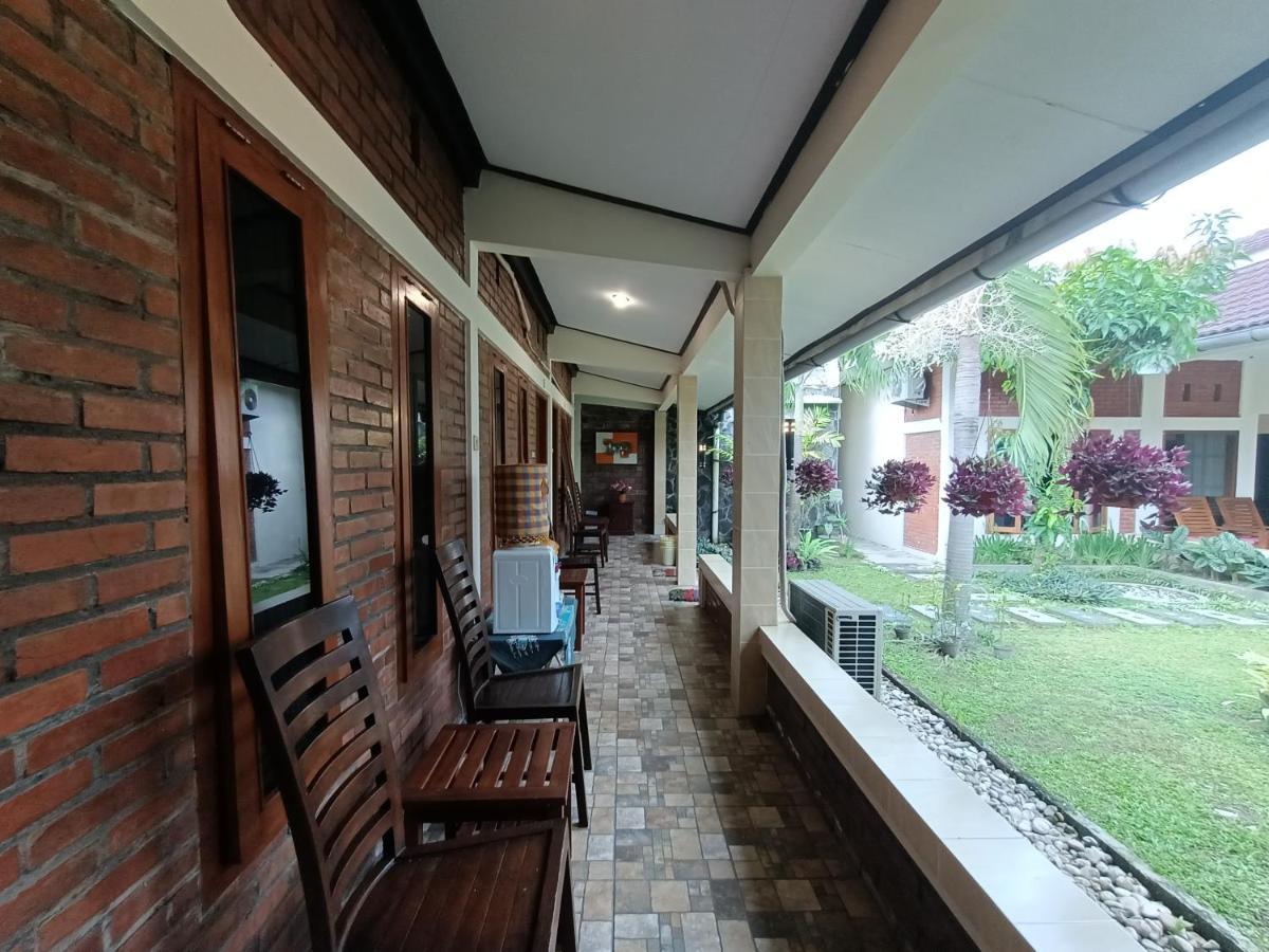 Rumah Kami Guest House Yogyakarta Exteriör bild